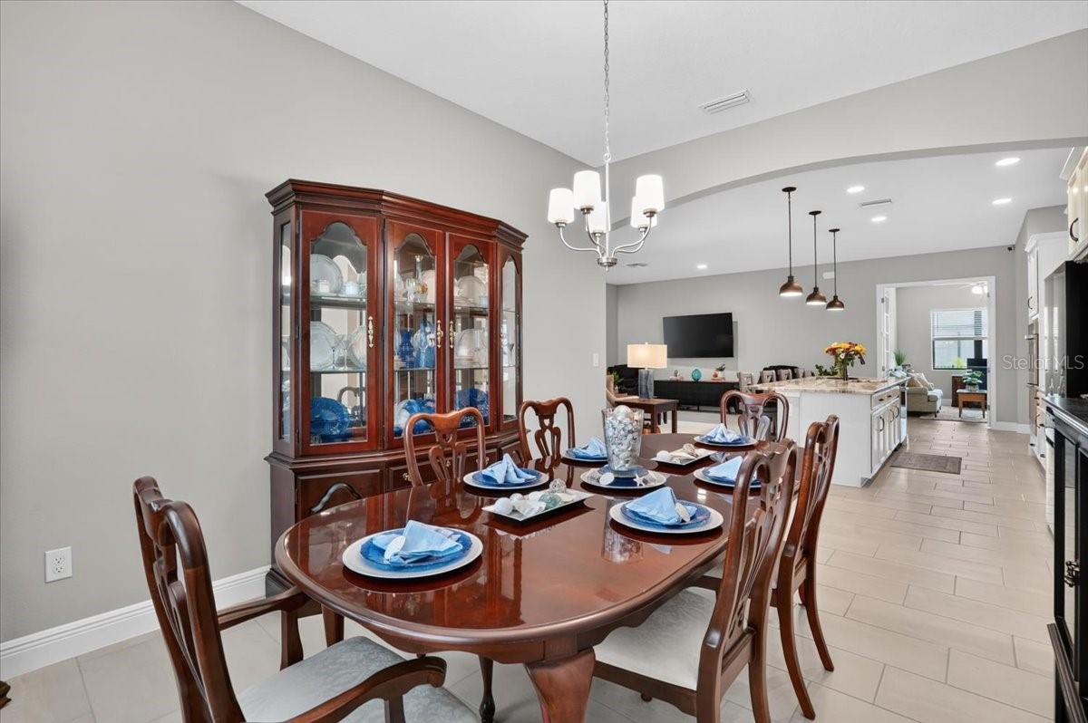 3714 GRASSLAND WAY — photo 15