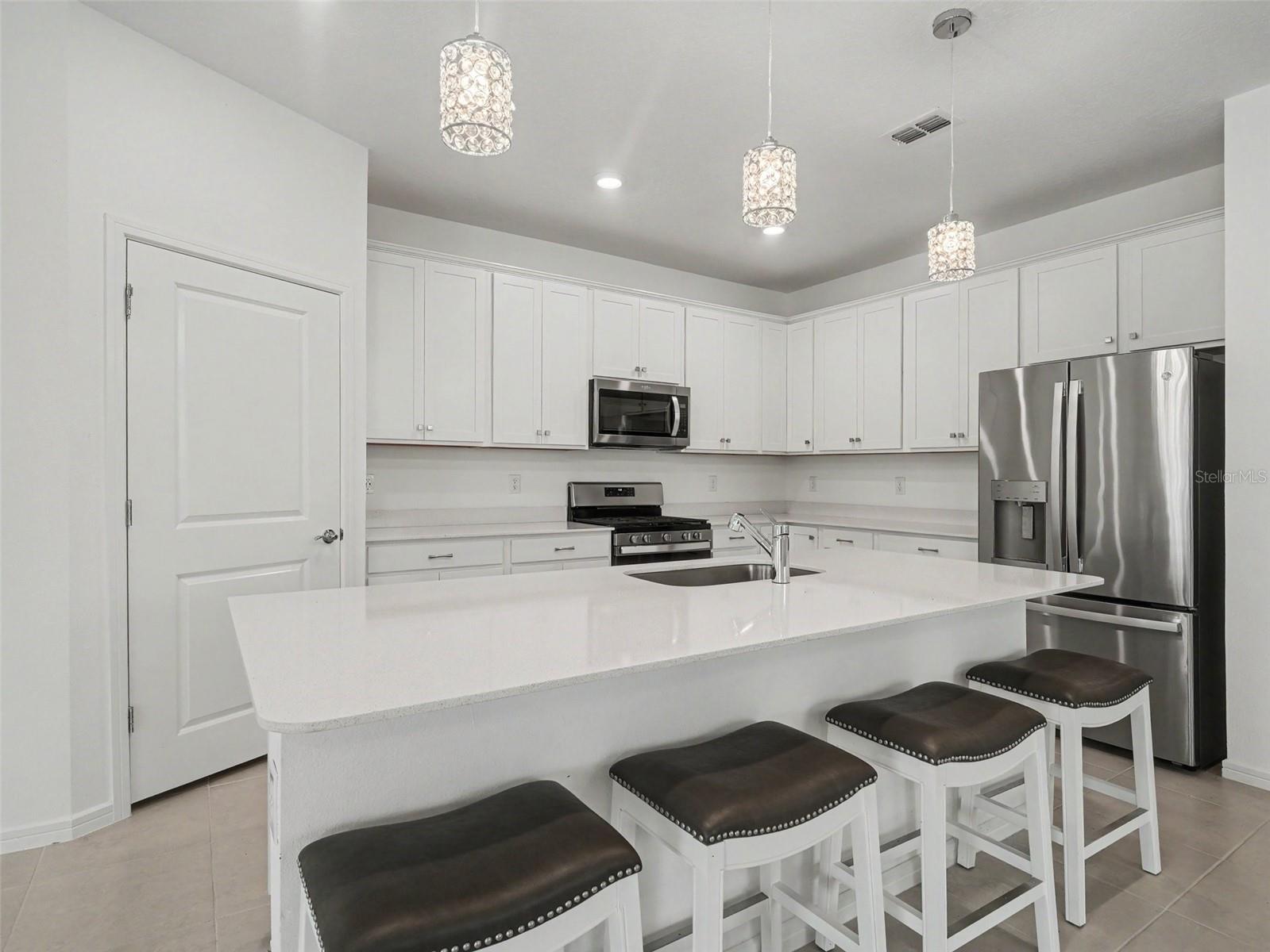 14180 SAMOA HILL CT — photo 8