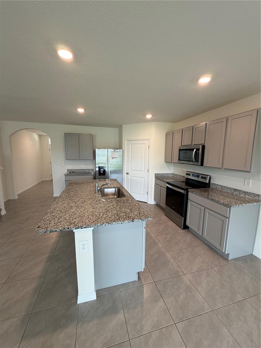5116 VECCHIO CT — photo 9