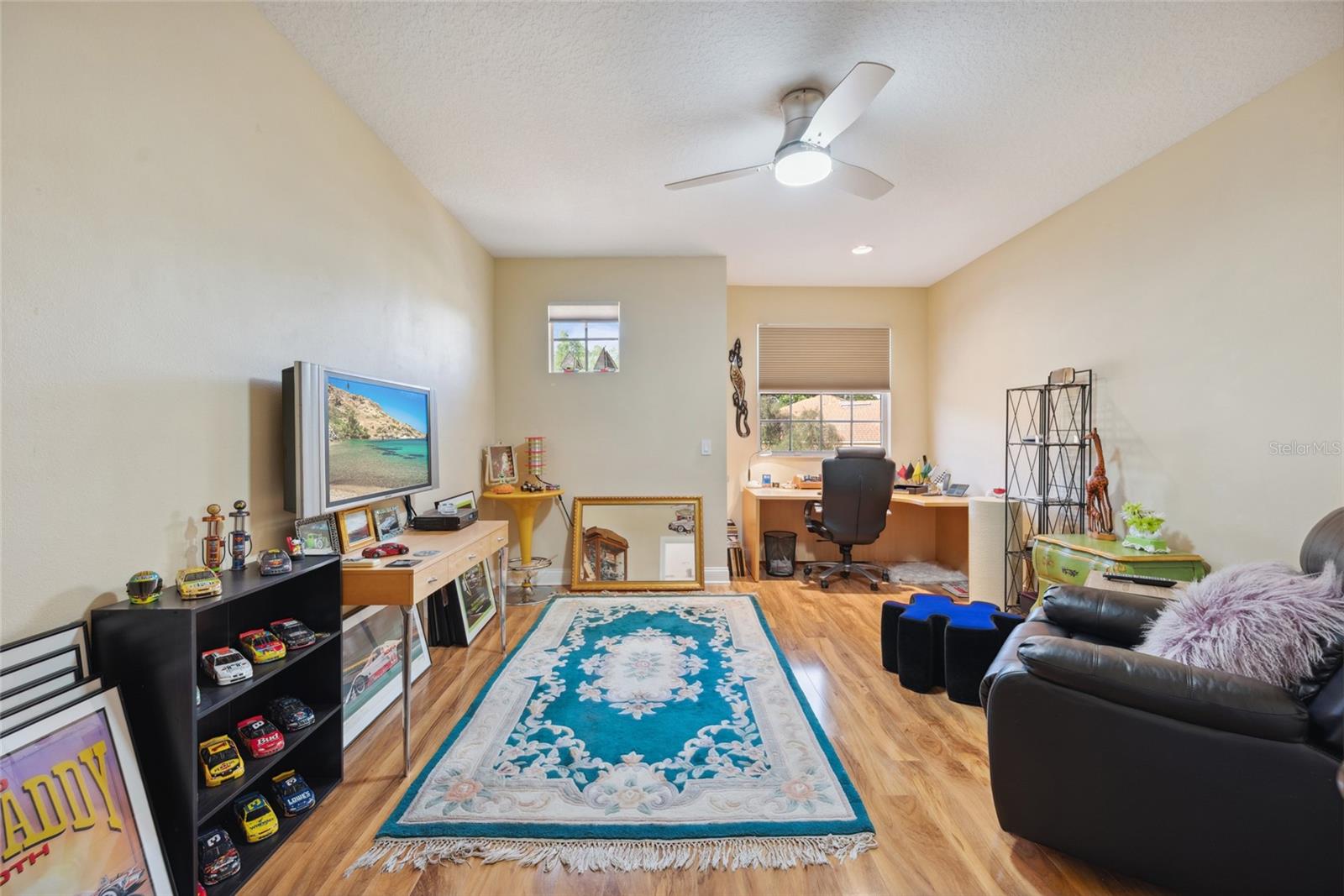 7246 GABERIA RD — photo 33