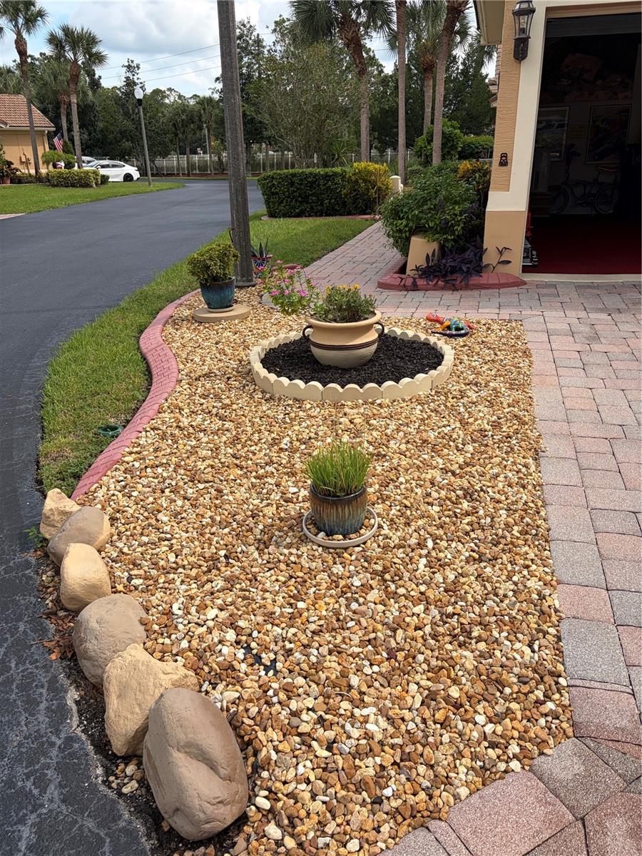 7246 GABERIA RD — photo 44