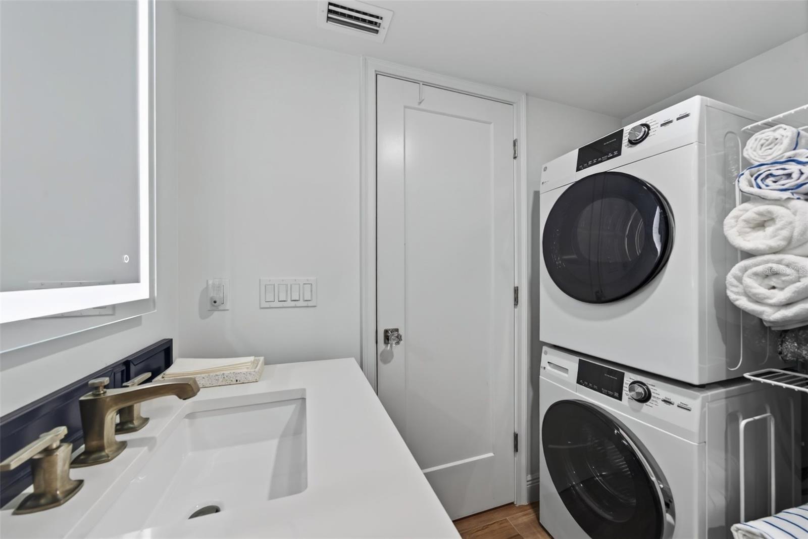 1313 DOCKSIDE PL #120 — photo 32