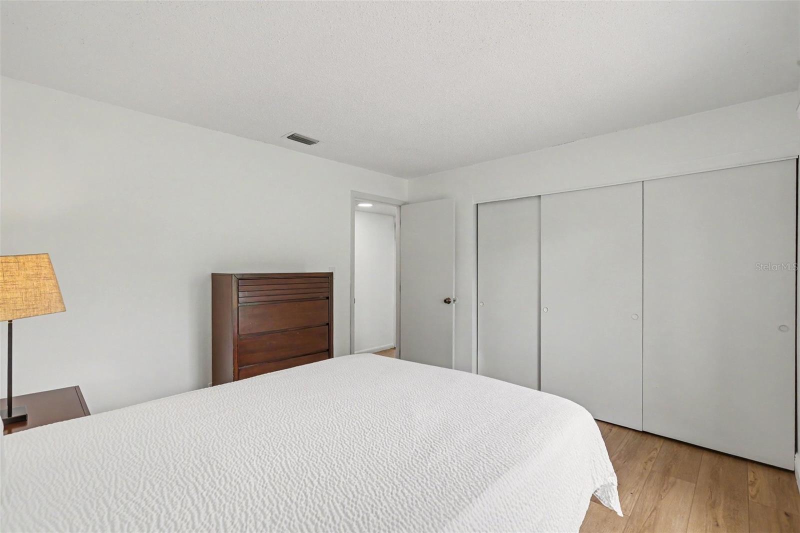 103 VALENCIA CT N — photo 22