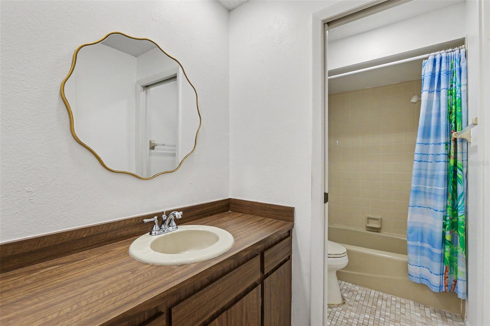 103 VALENCIA CT N — photo 23