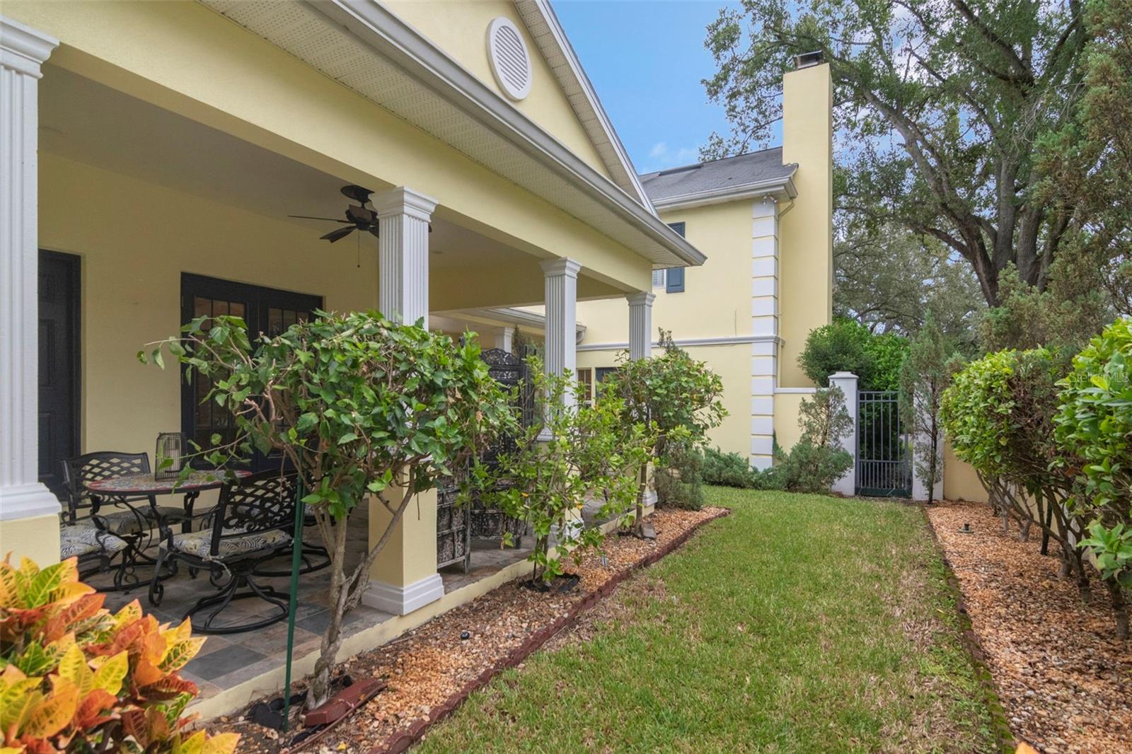 1231 S ROXMERE RD — photo 44