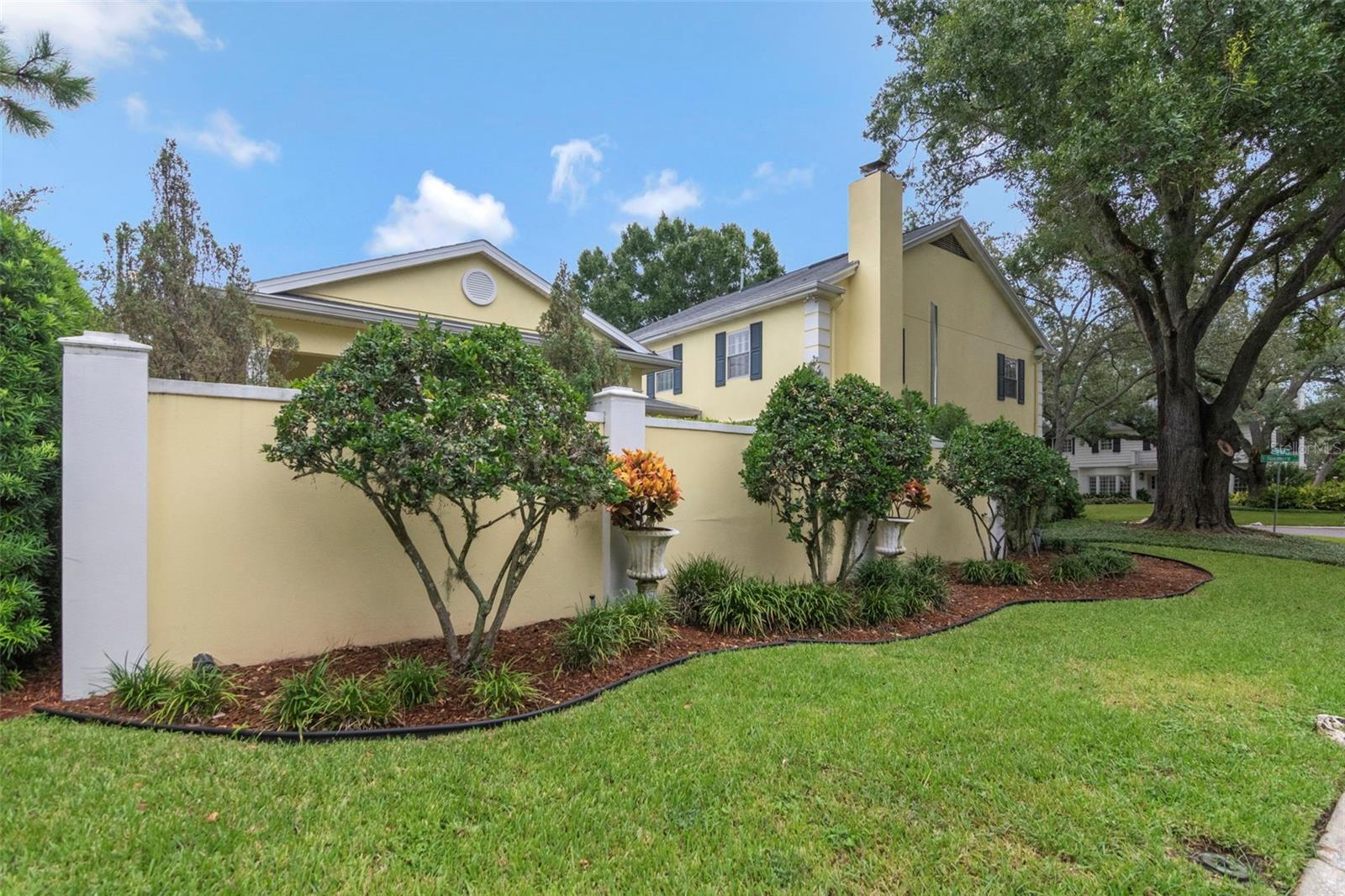 1231 S ROXMERE RD — photo 49