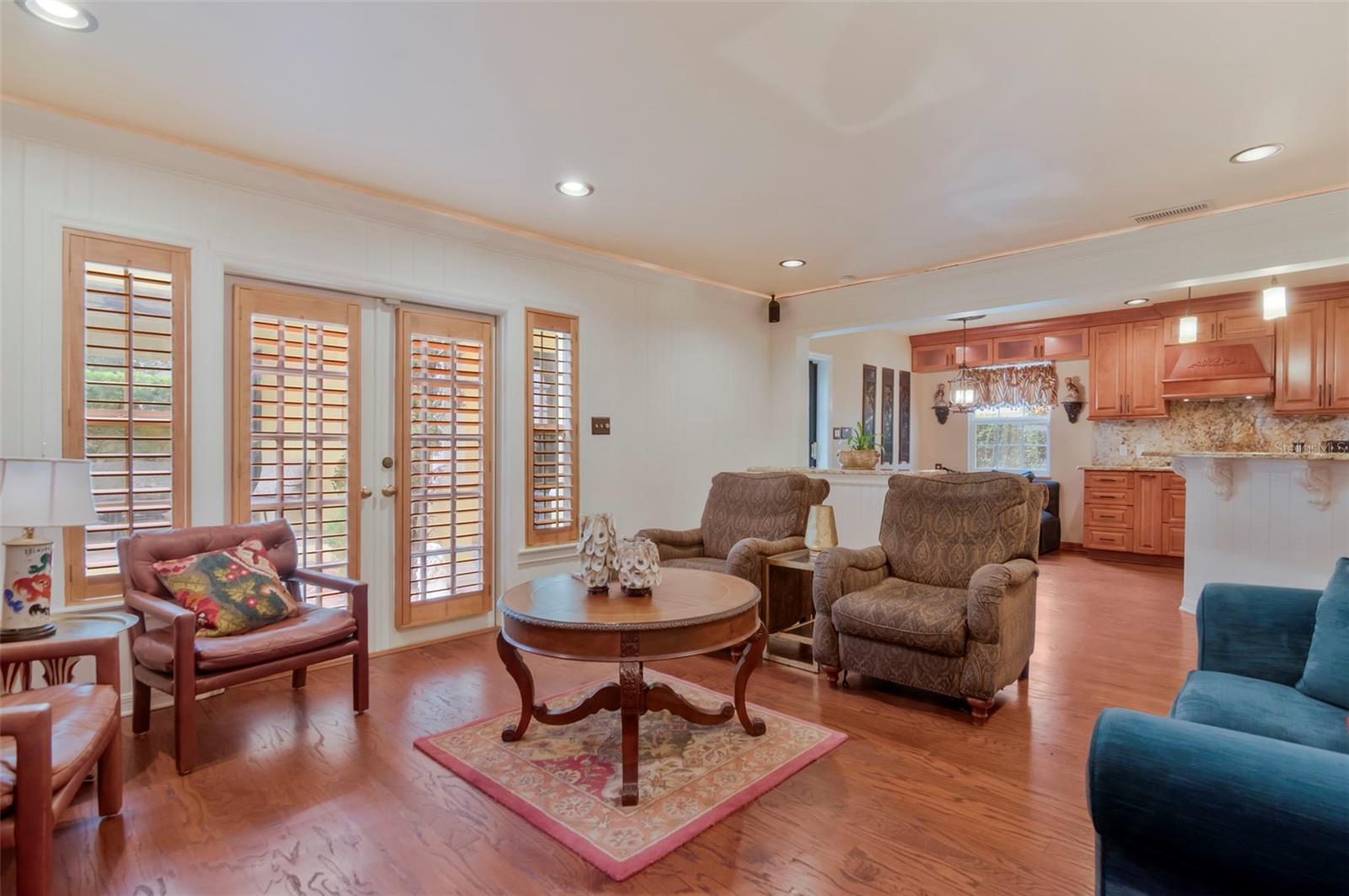 1231 S ROXMERE RD — photo 12