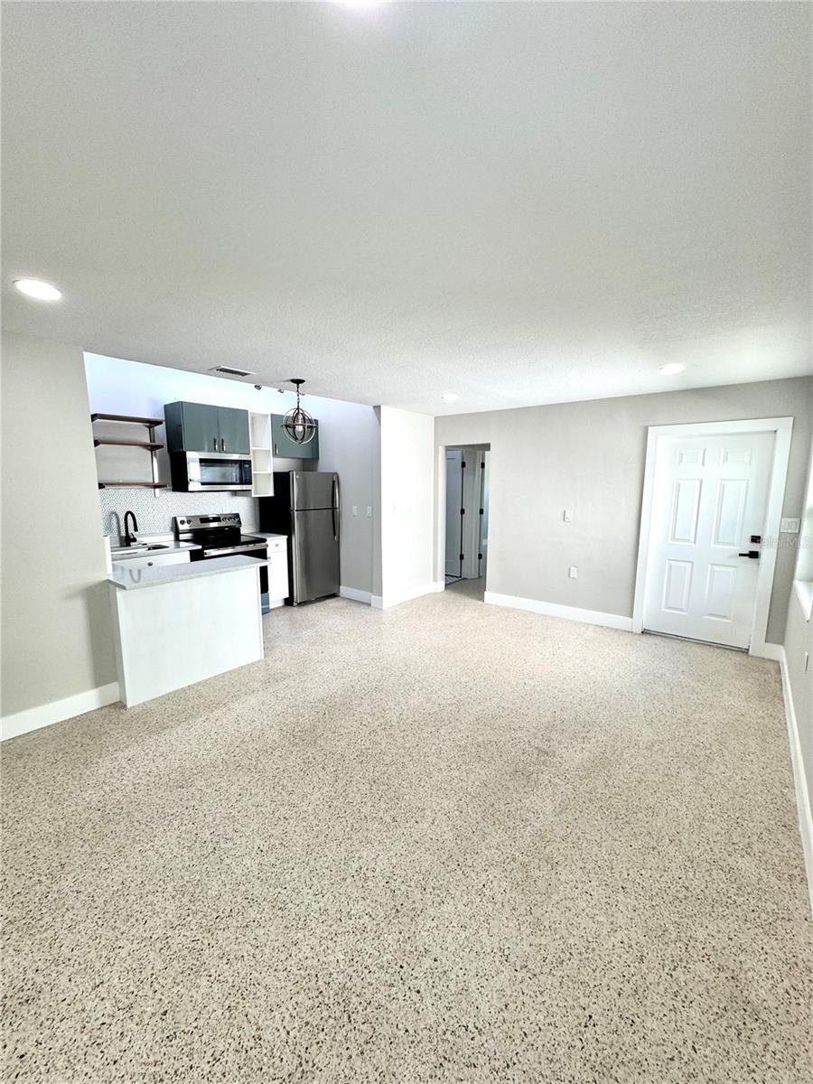 319 20TH AVE S — photo 35