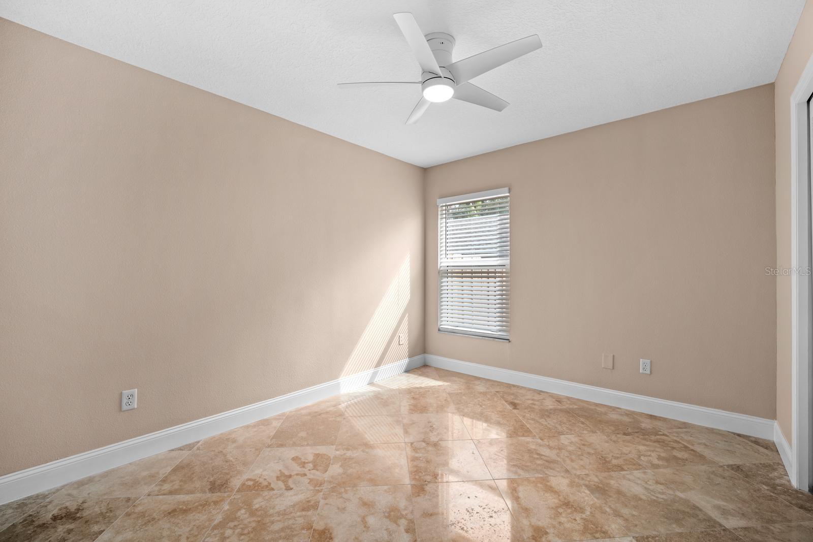 3912 APPLETREE DR — photo 30