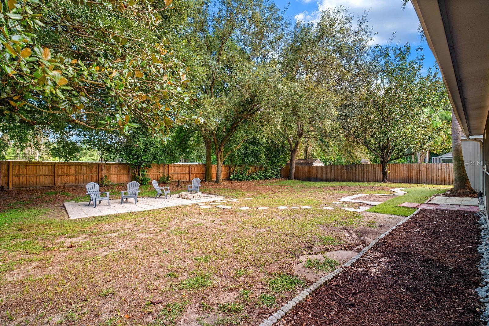 3912 APPLETREE DR — photo 39