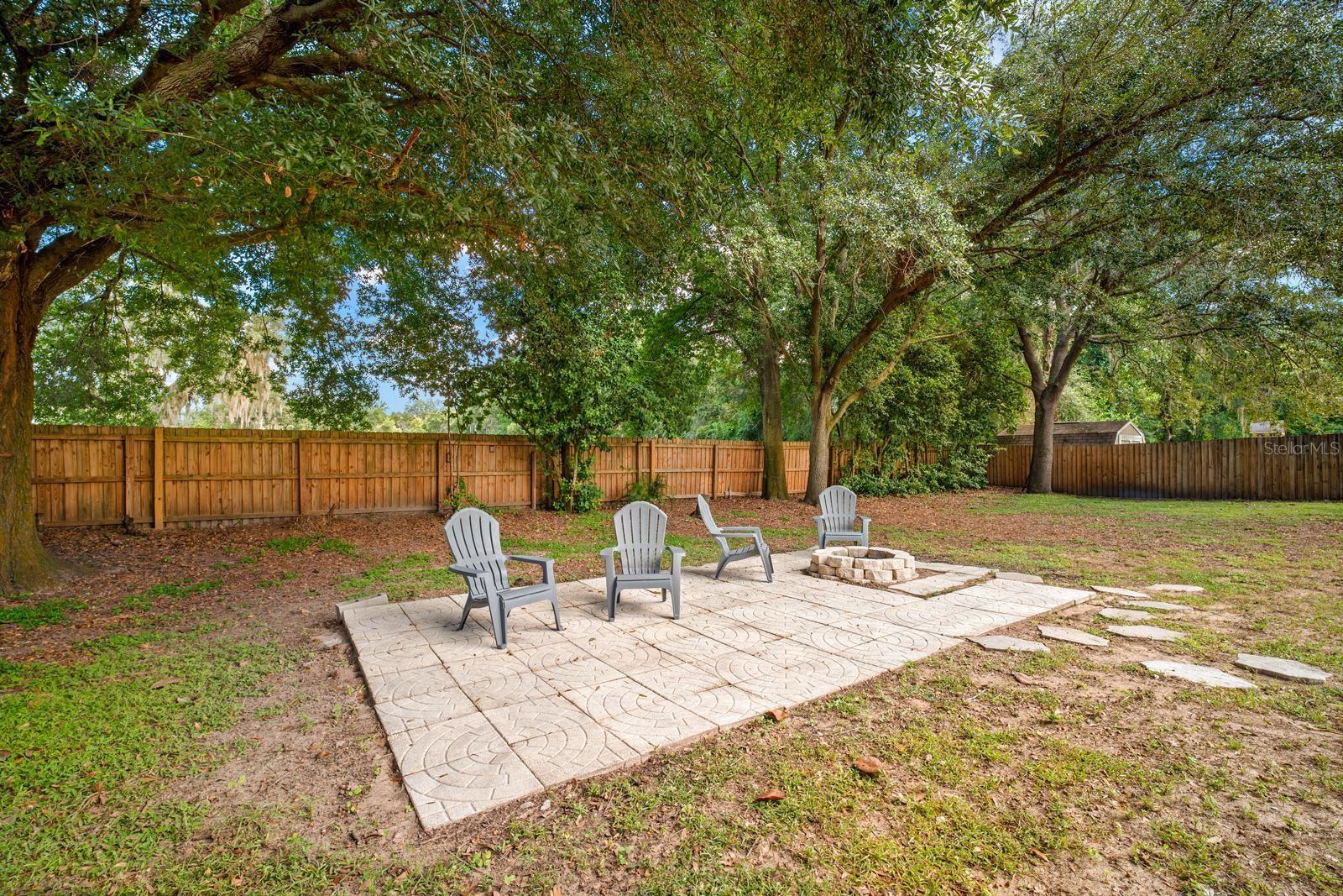 3912 APPLETREE DR — photo 40