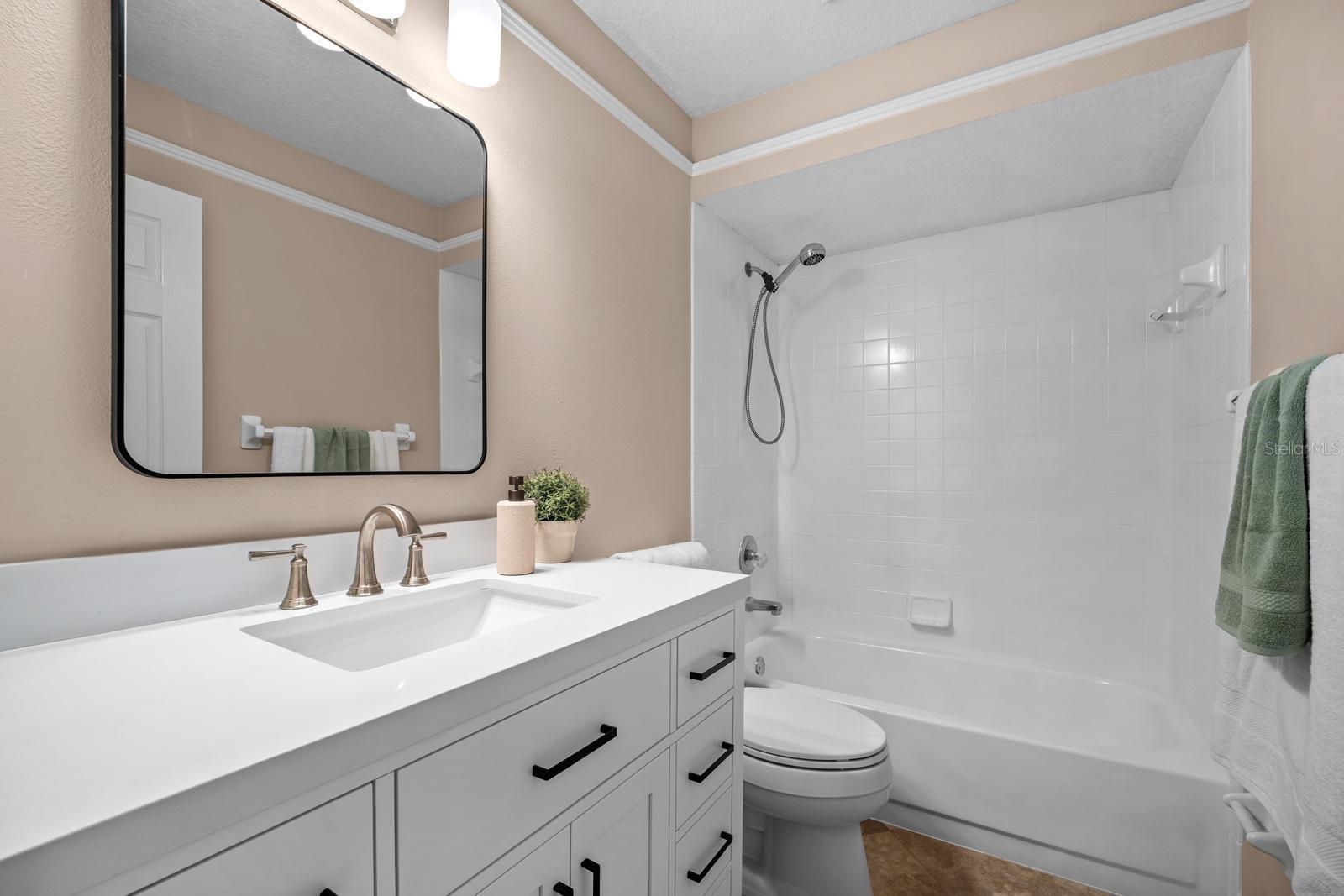 3912 APPLETREE DR — photo 32