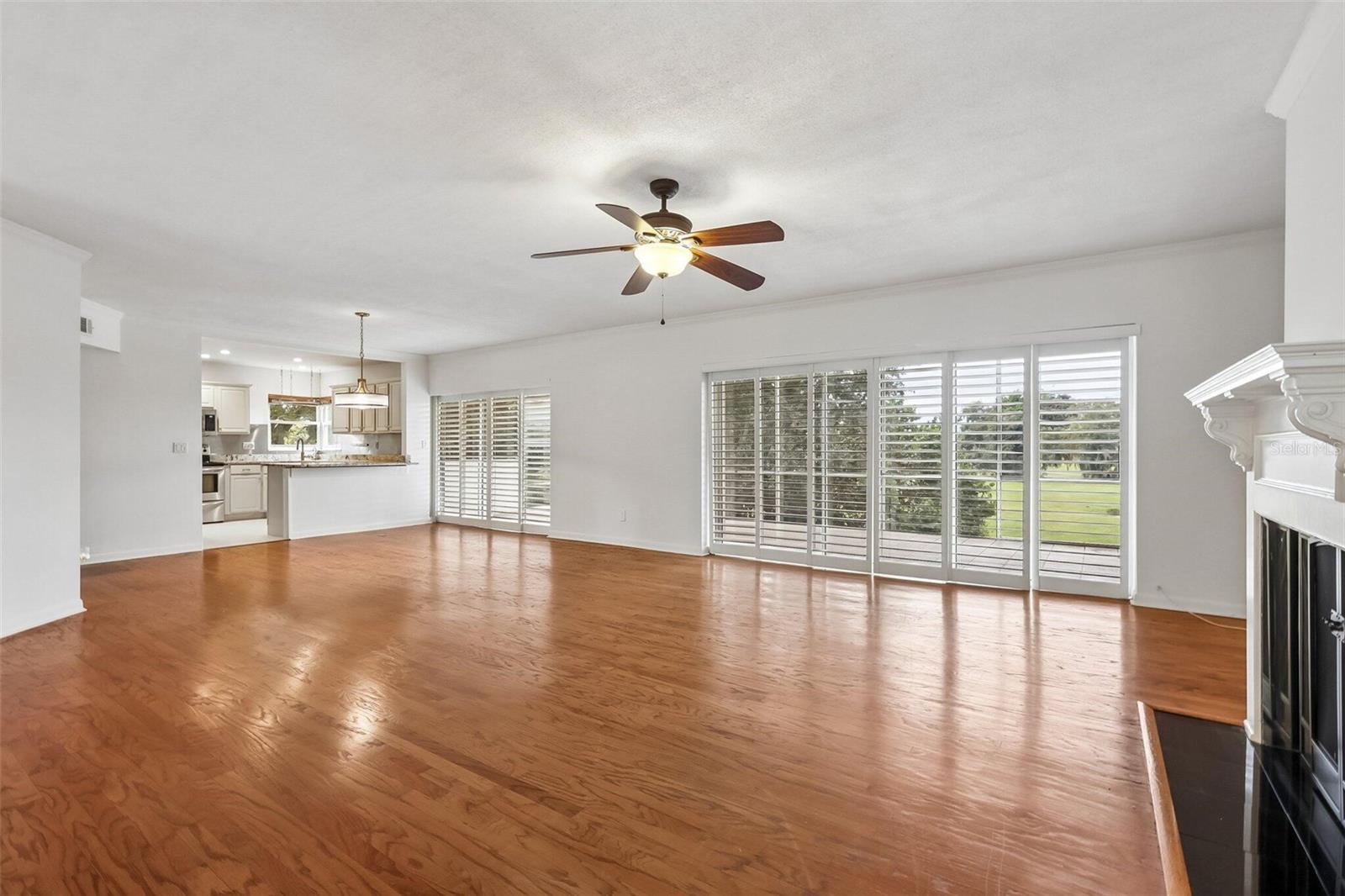 3 COUNTRY CLUB DR #3 — photo 13