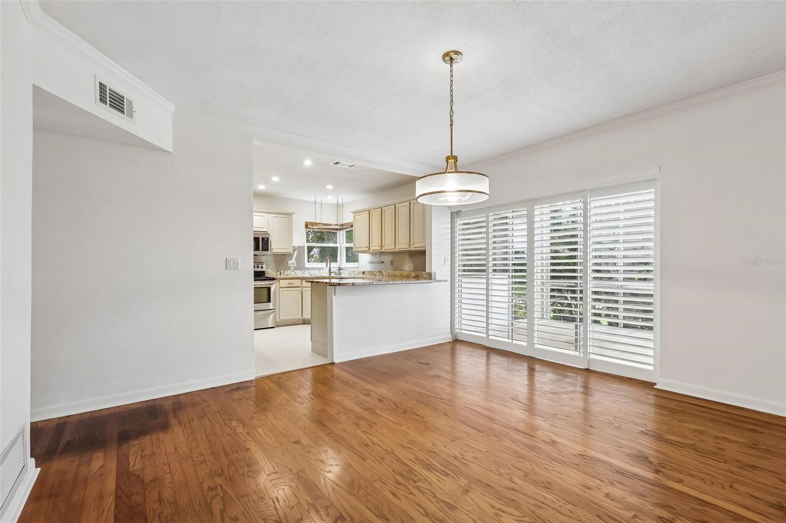 3 COUNTRY CLUB DR #3 — photo 14