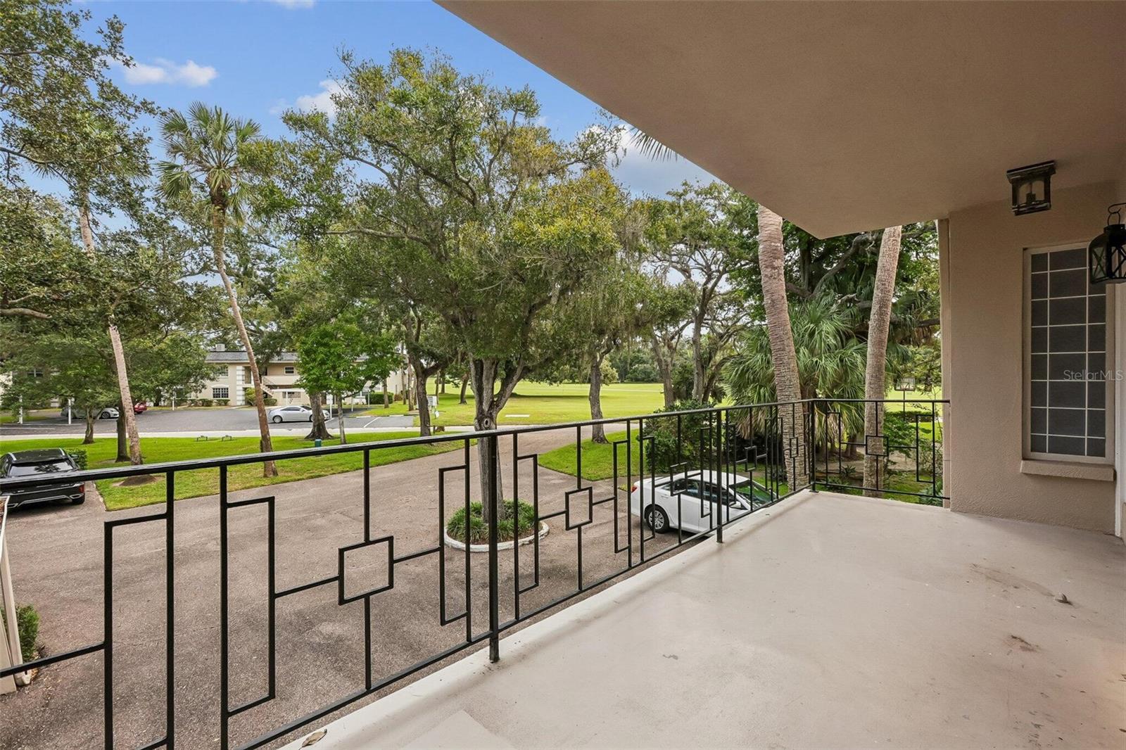 3 COUNTRY CLUB DR #3 — photo 4