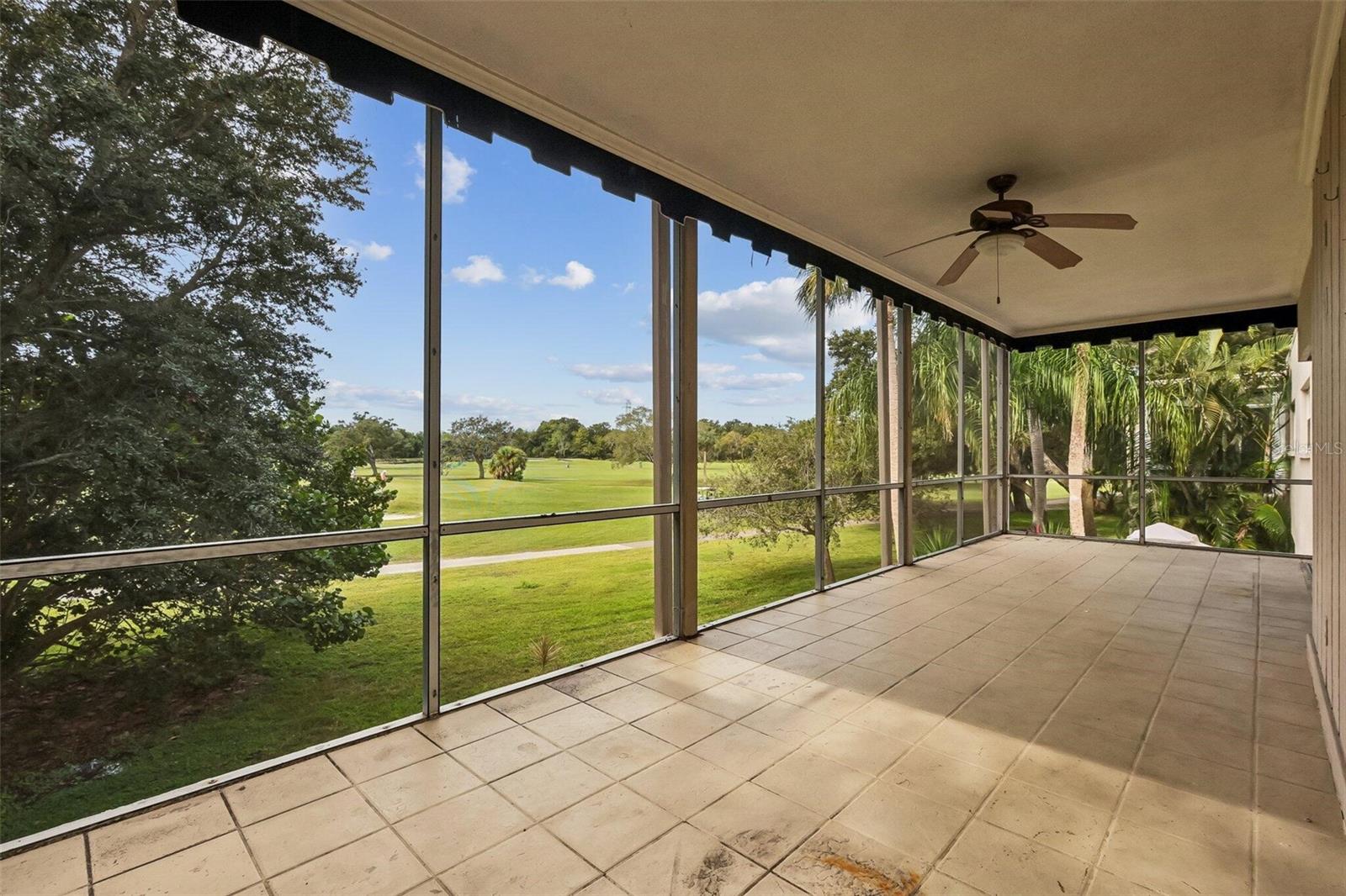3 COUNTRY CLUB DR #3 — photo 6