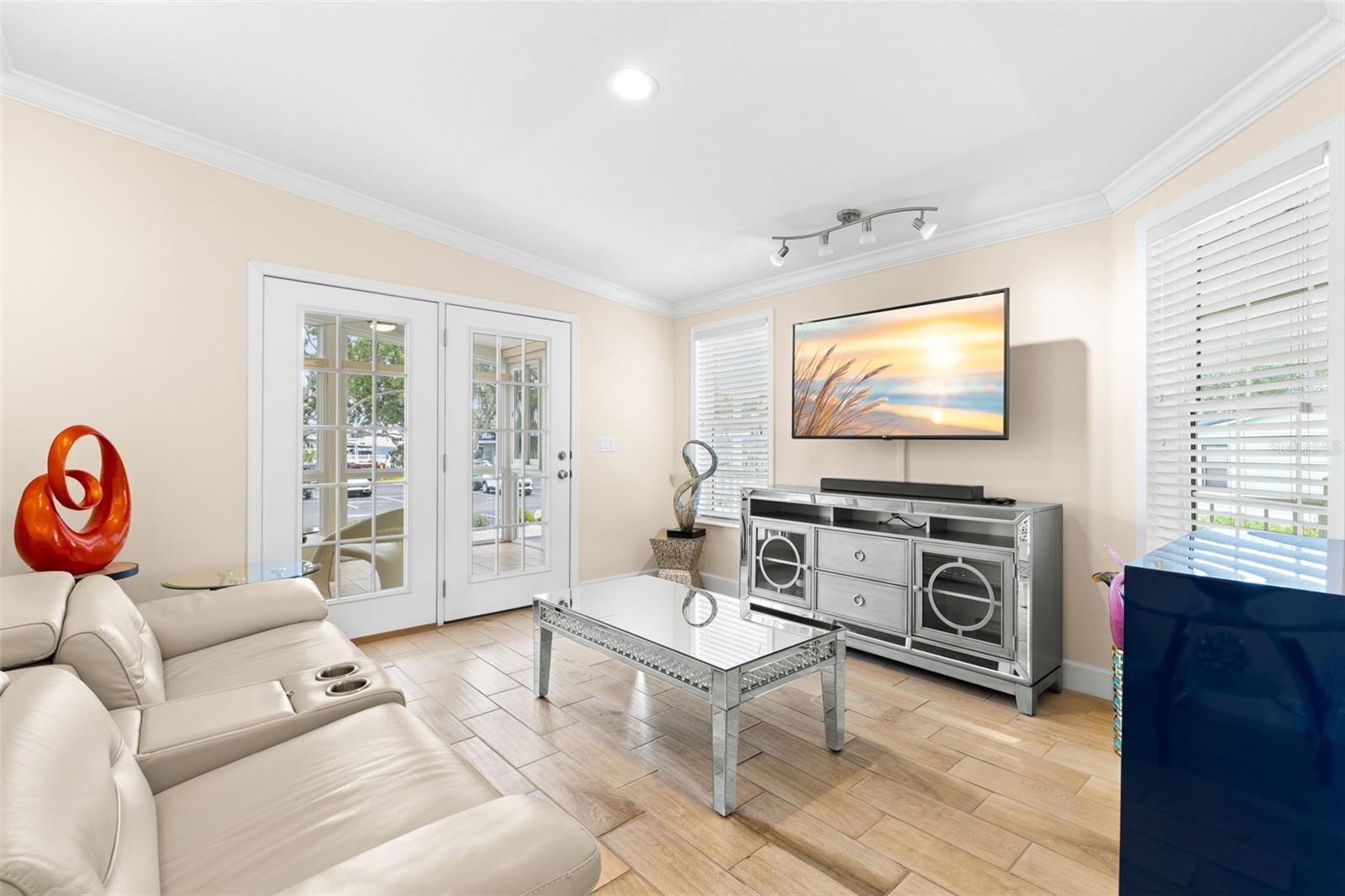 7300 AMERICANA DR NE #143 — photo 5