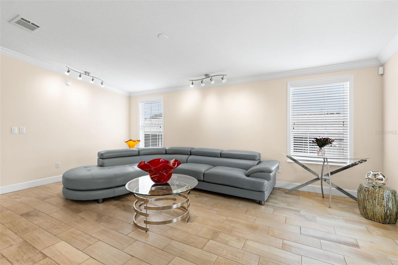 7300 AMERICANA DR NE #143 — photo 10