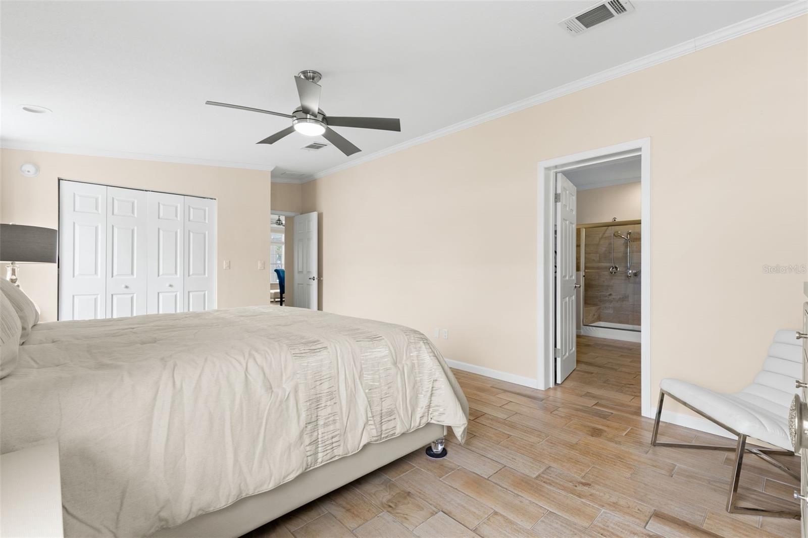 7300 AMERICANA DR NE #143 — photo 26