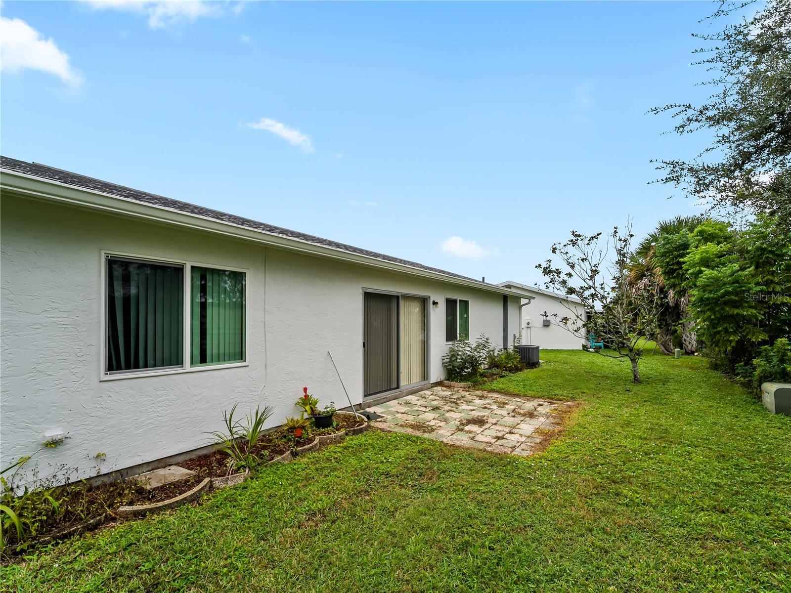 8130 PICKWICK RD — photo 37