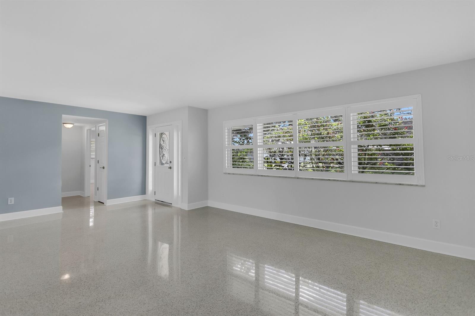 88 NEW JERSEY DR — photo 6