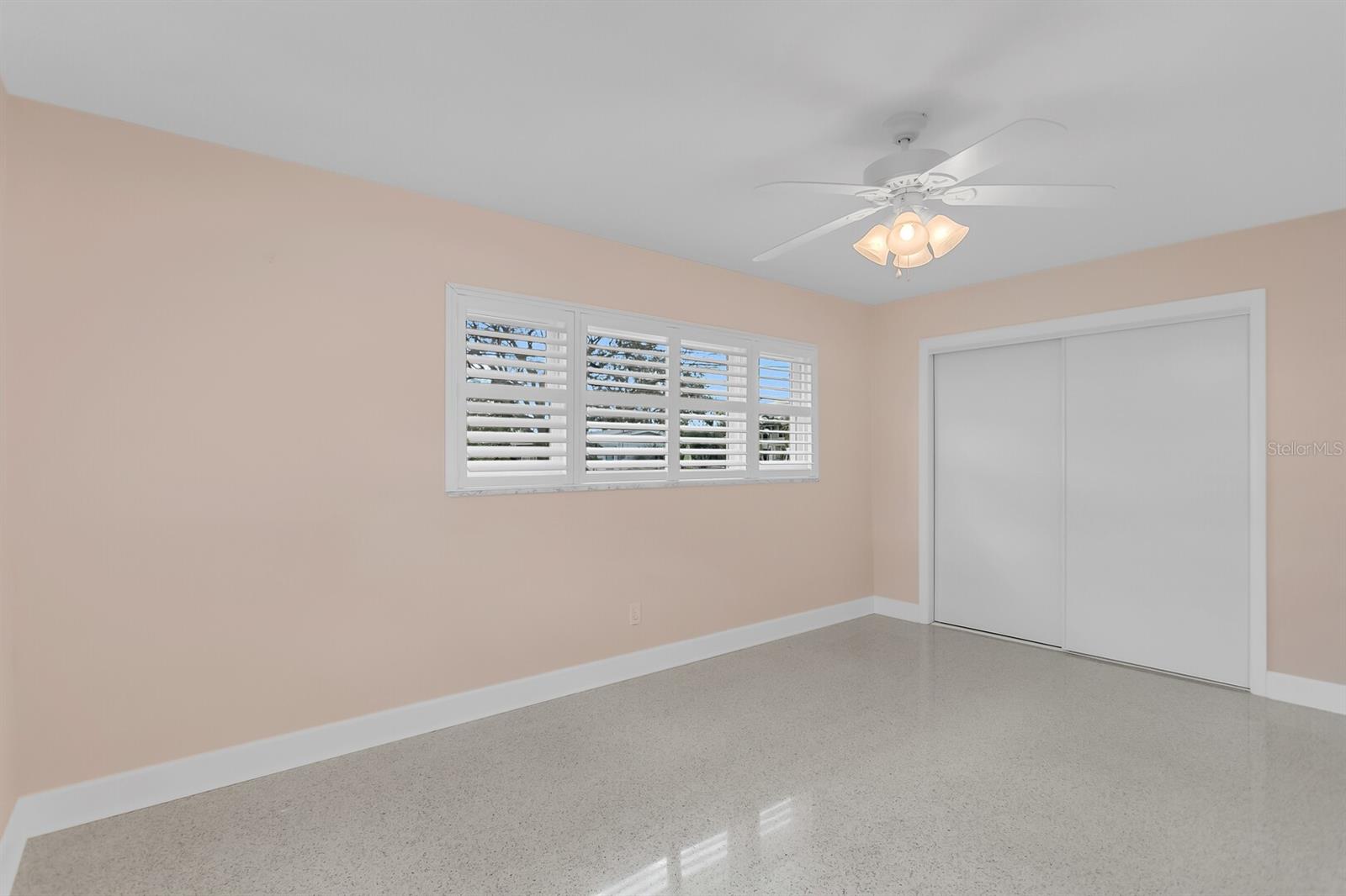 88 NEW JERSEY DR — photo 19
