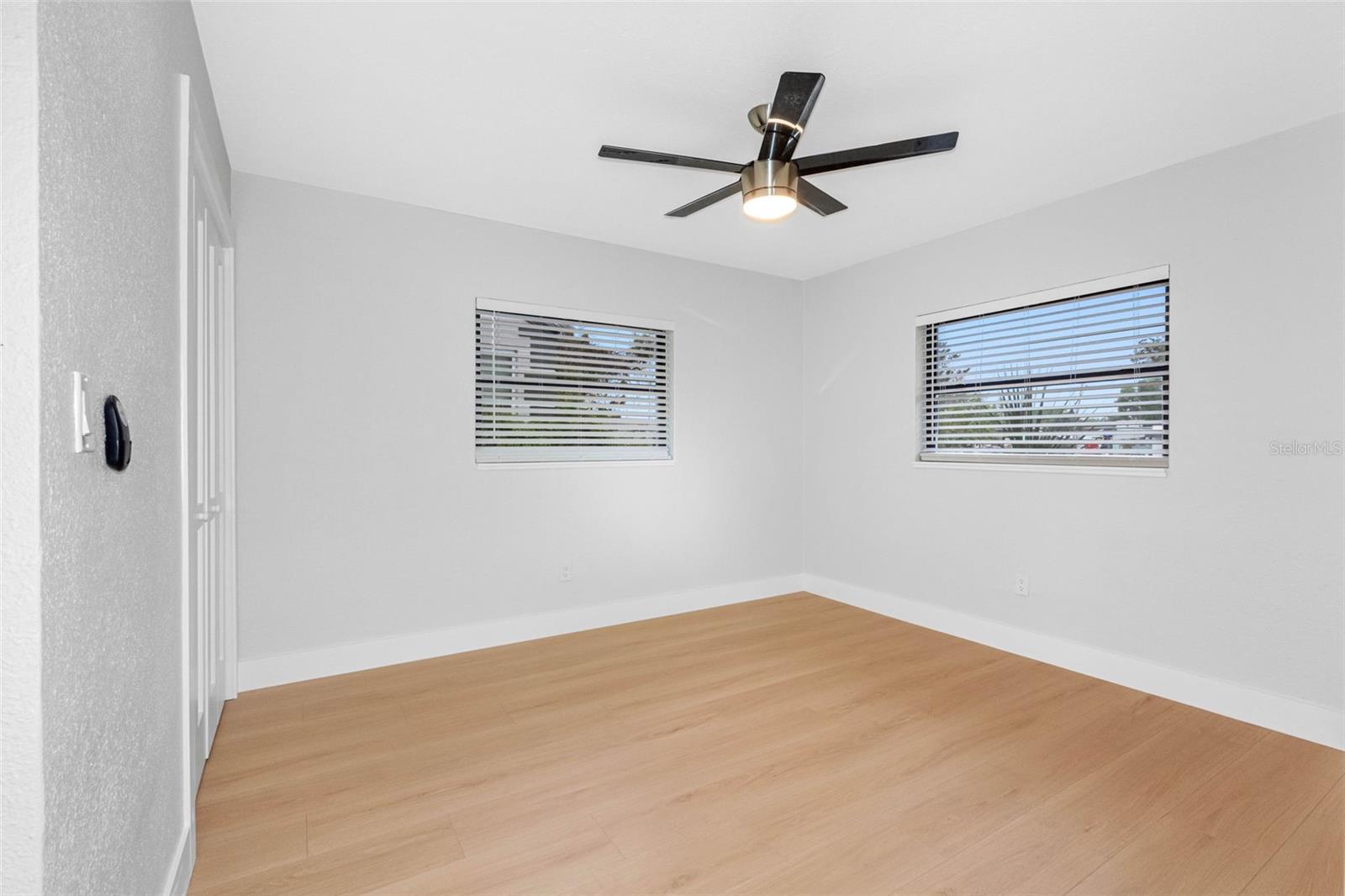 1005 APACHE TRL — photo 23