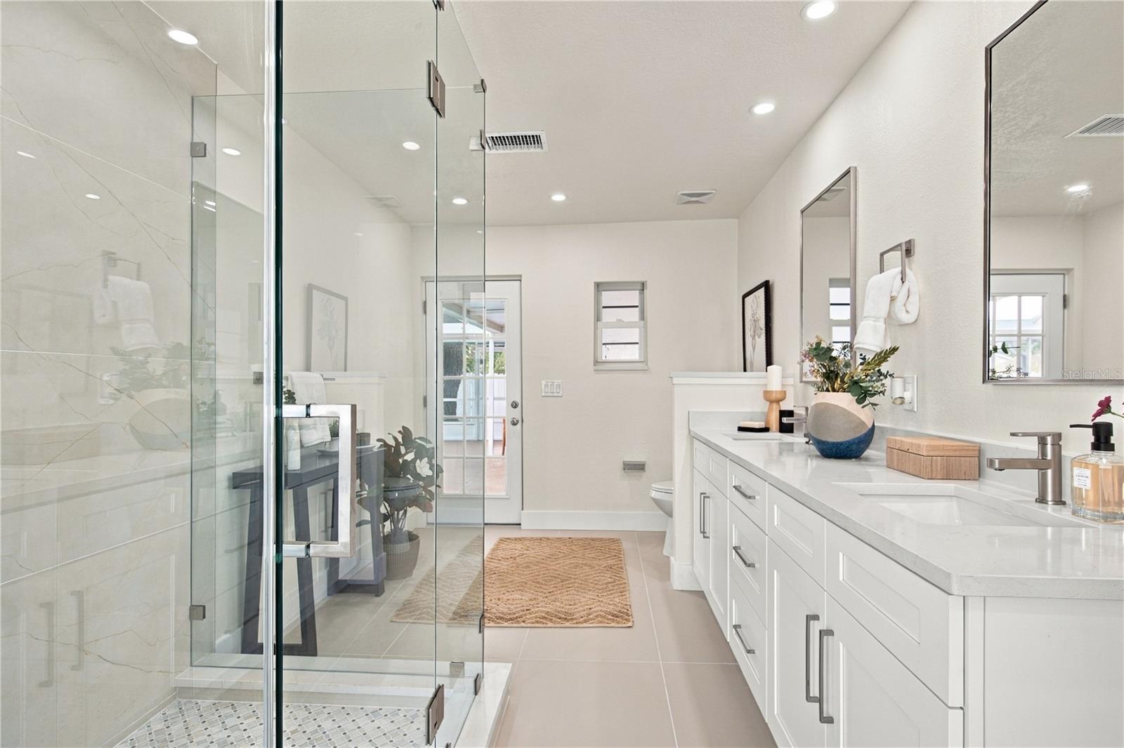 16115 PEBBLEBROOK DR — photo 23
