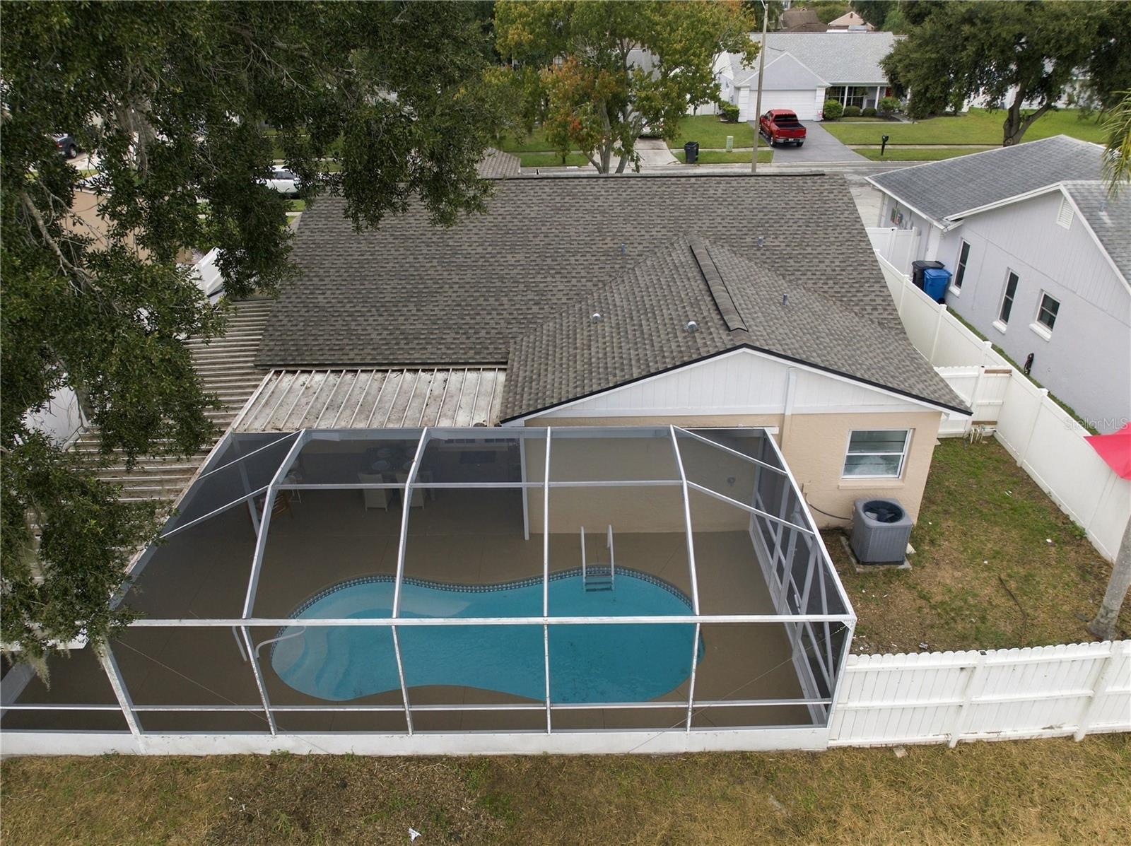16115 PEBBLEBROOK DR — photo 44