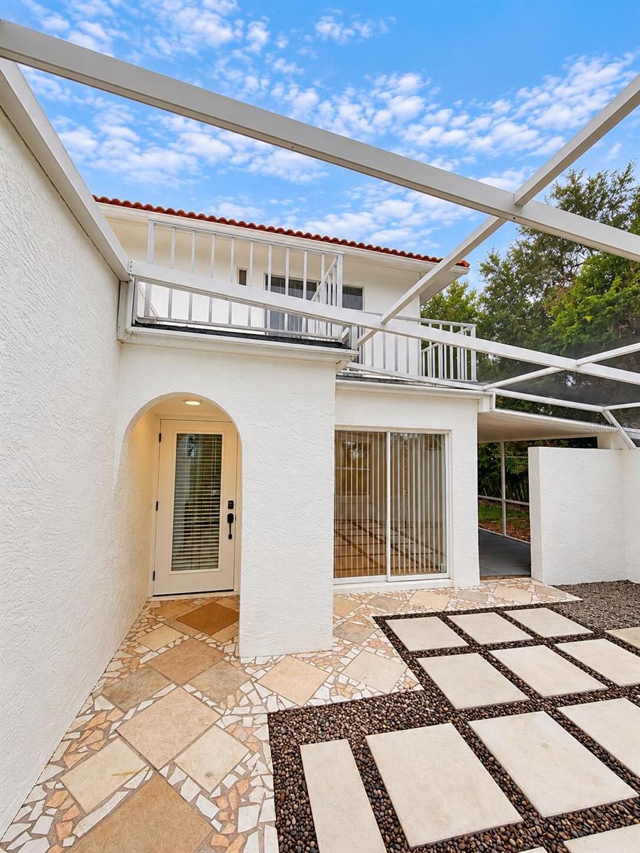 447 ZEPHYR RD — photo 4