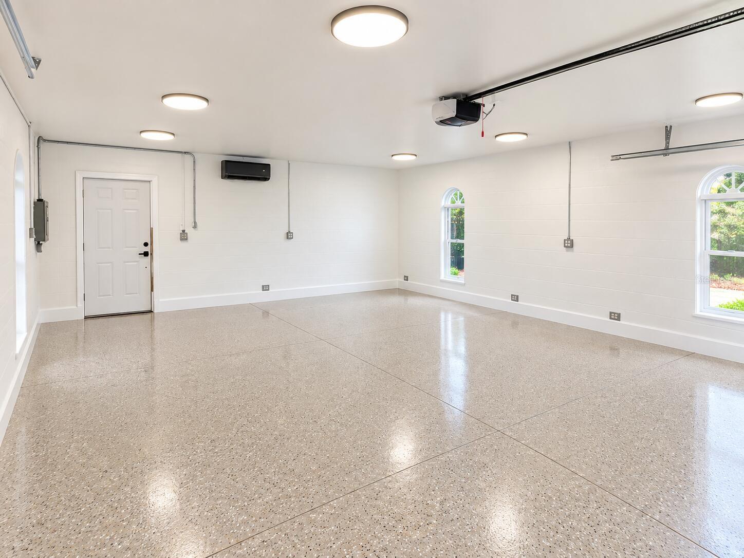 447 ZEPHYR RD — photo 14
