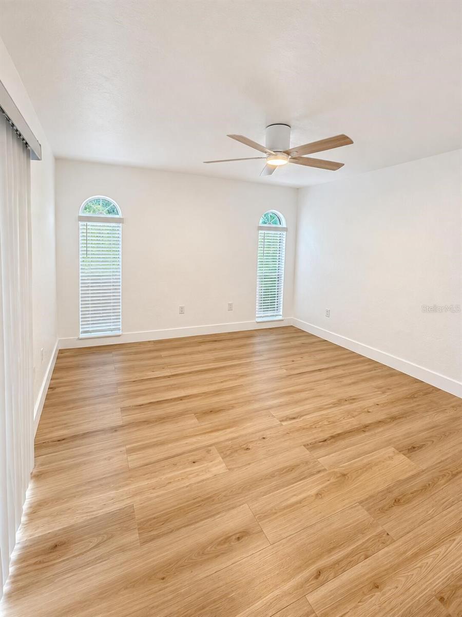447 ZEPHYR RD — photo 12
