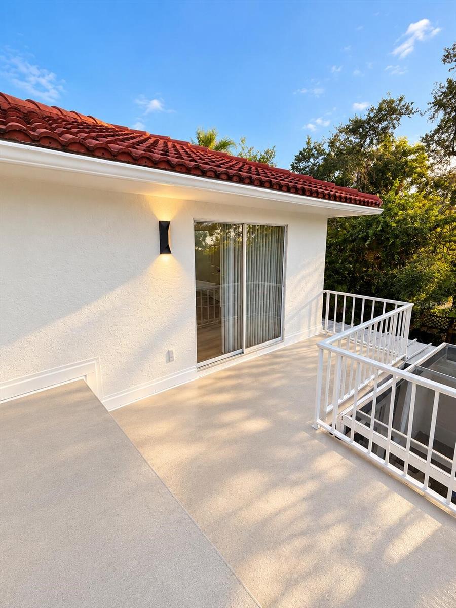 447 ZEPHYR RD — photo 18