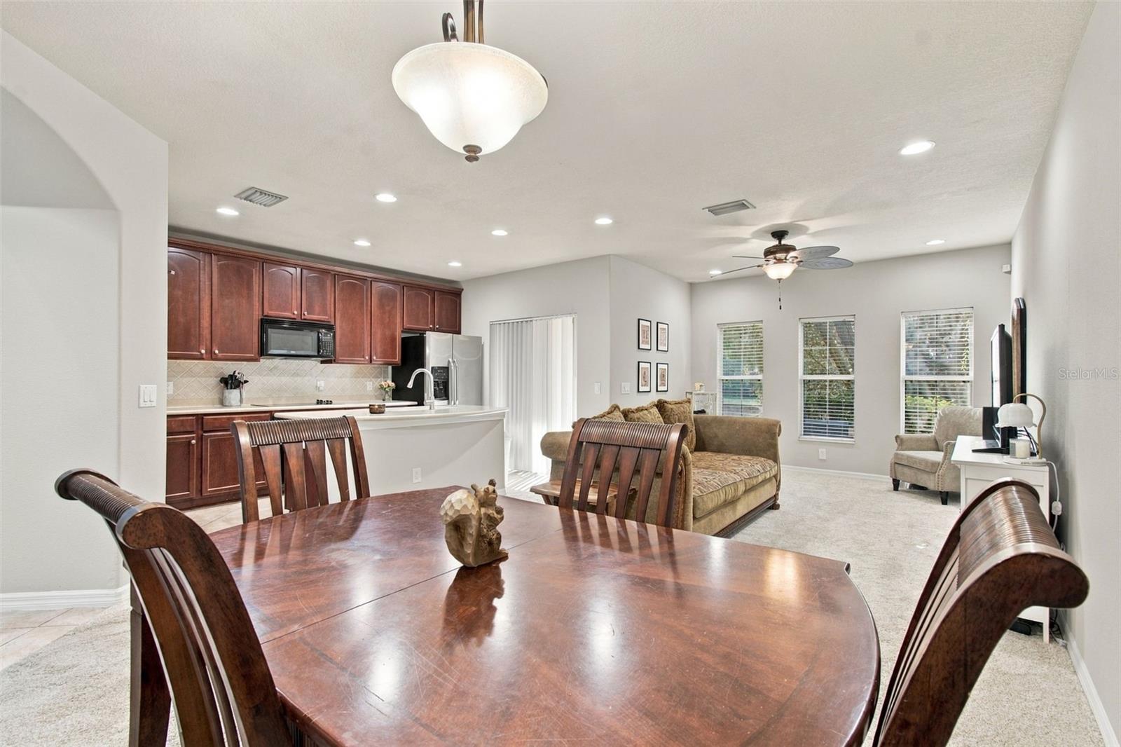 2951 BIRCHCREEK DR — photo 13