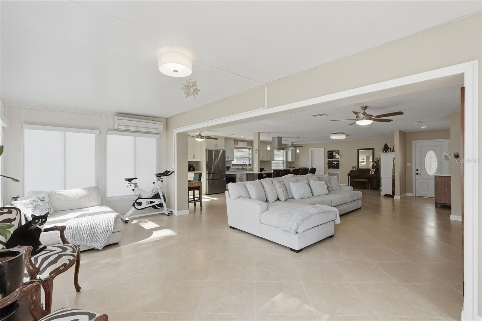 5860 BAYSHORE DR — photo 13