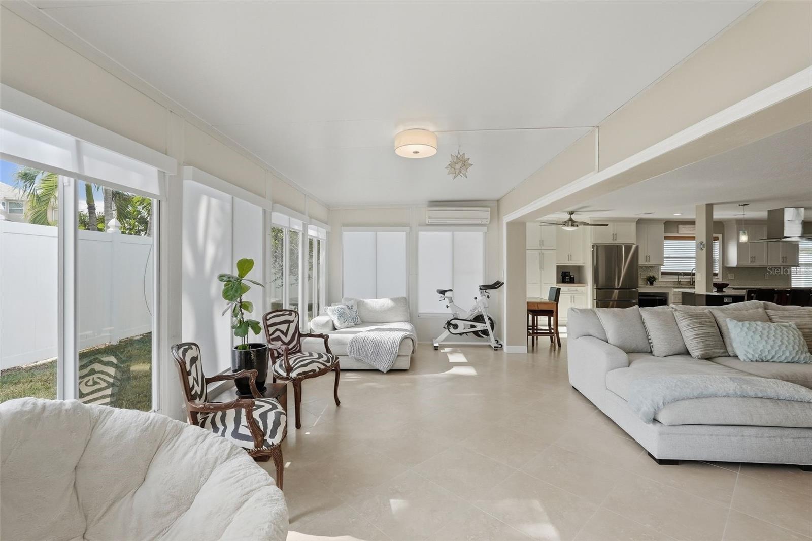5860 BAYSHORE DR — photo 12