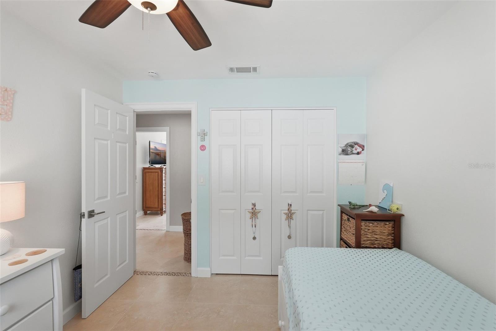5860 BAYSHORE DR — photo 21