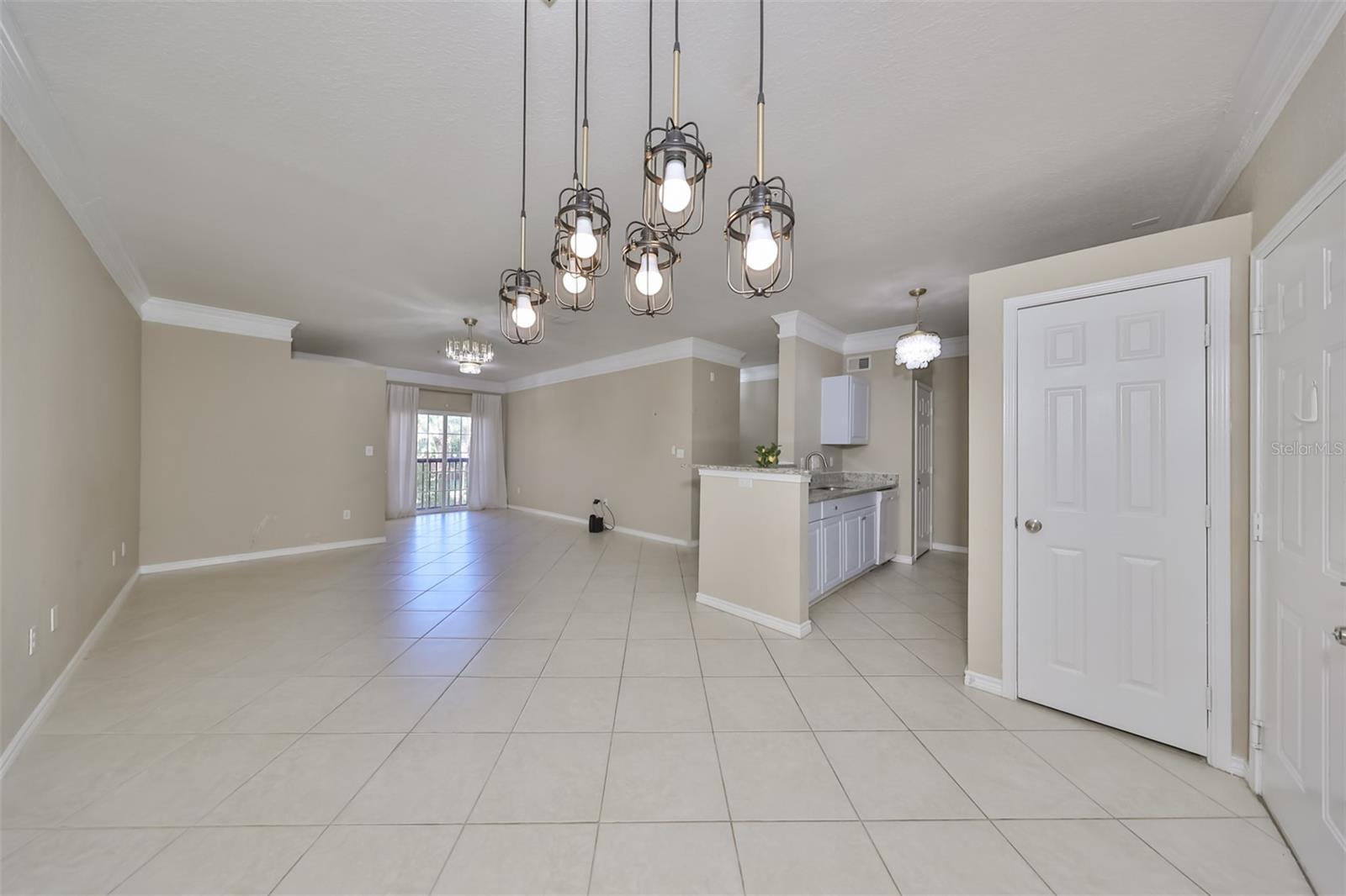4323 BAYSIDE VILLAGE DR #219 — photo 5