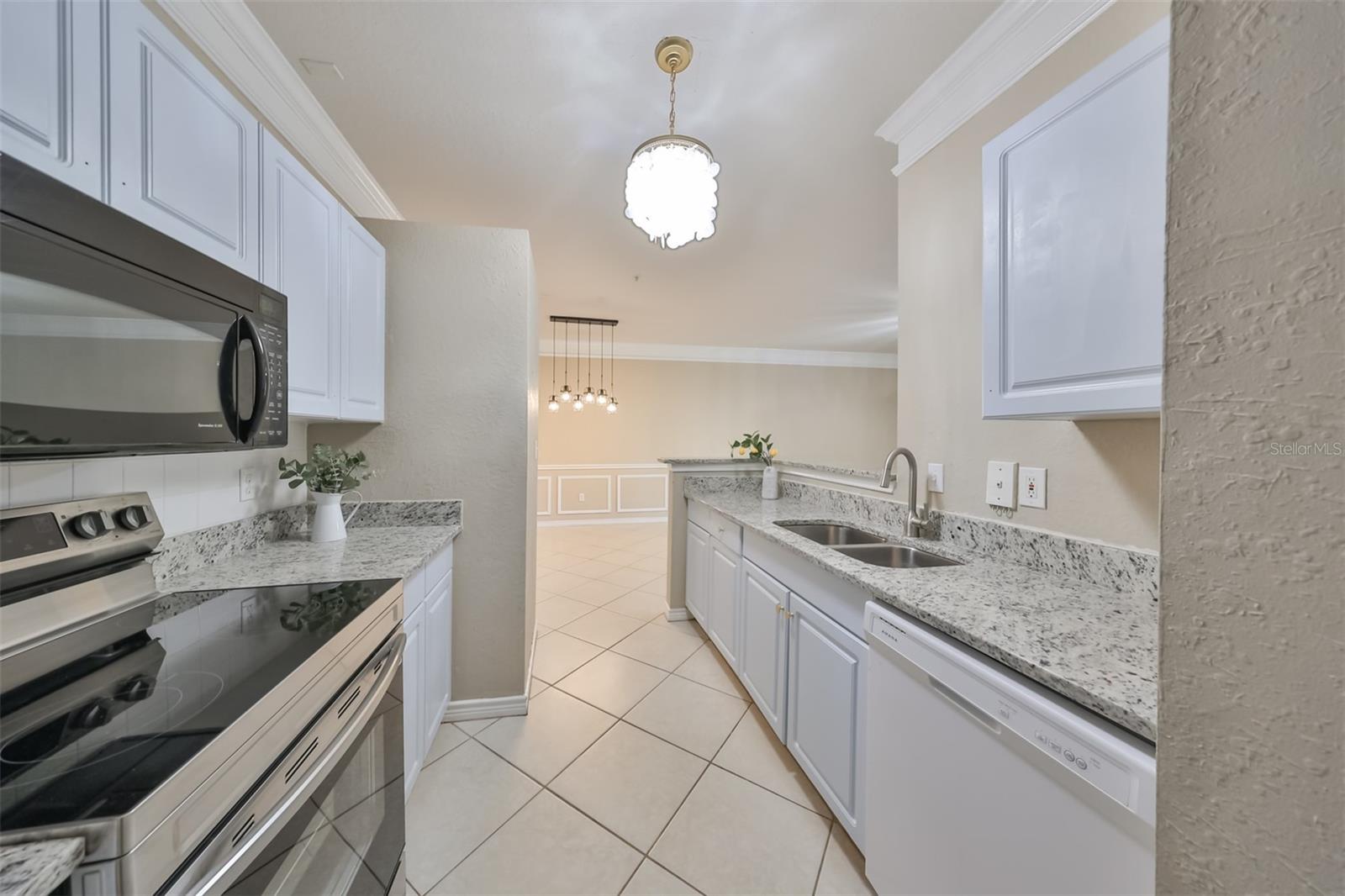 4323 BAYSIDE VILLAGE DR #219 — photo 7