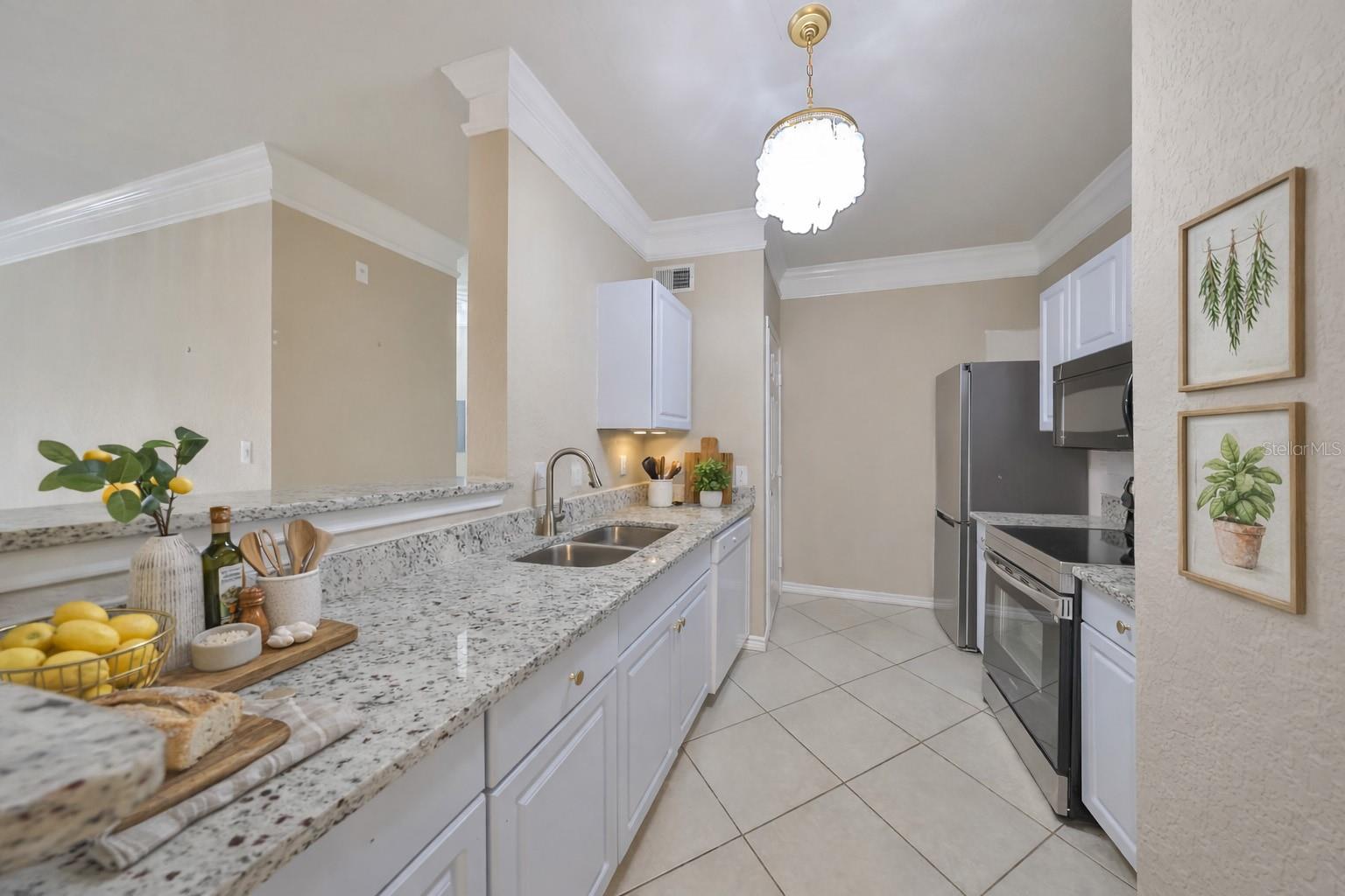 4323 BAYSIDE VILLAGE DR #219 — photo 6