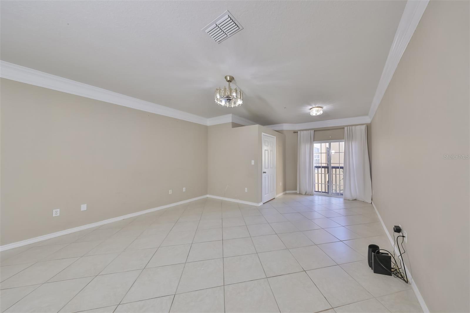 4323 BAYSIDE VILLAGE DR #219 — photo 3