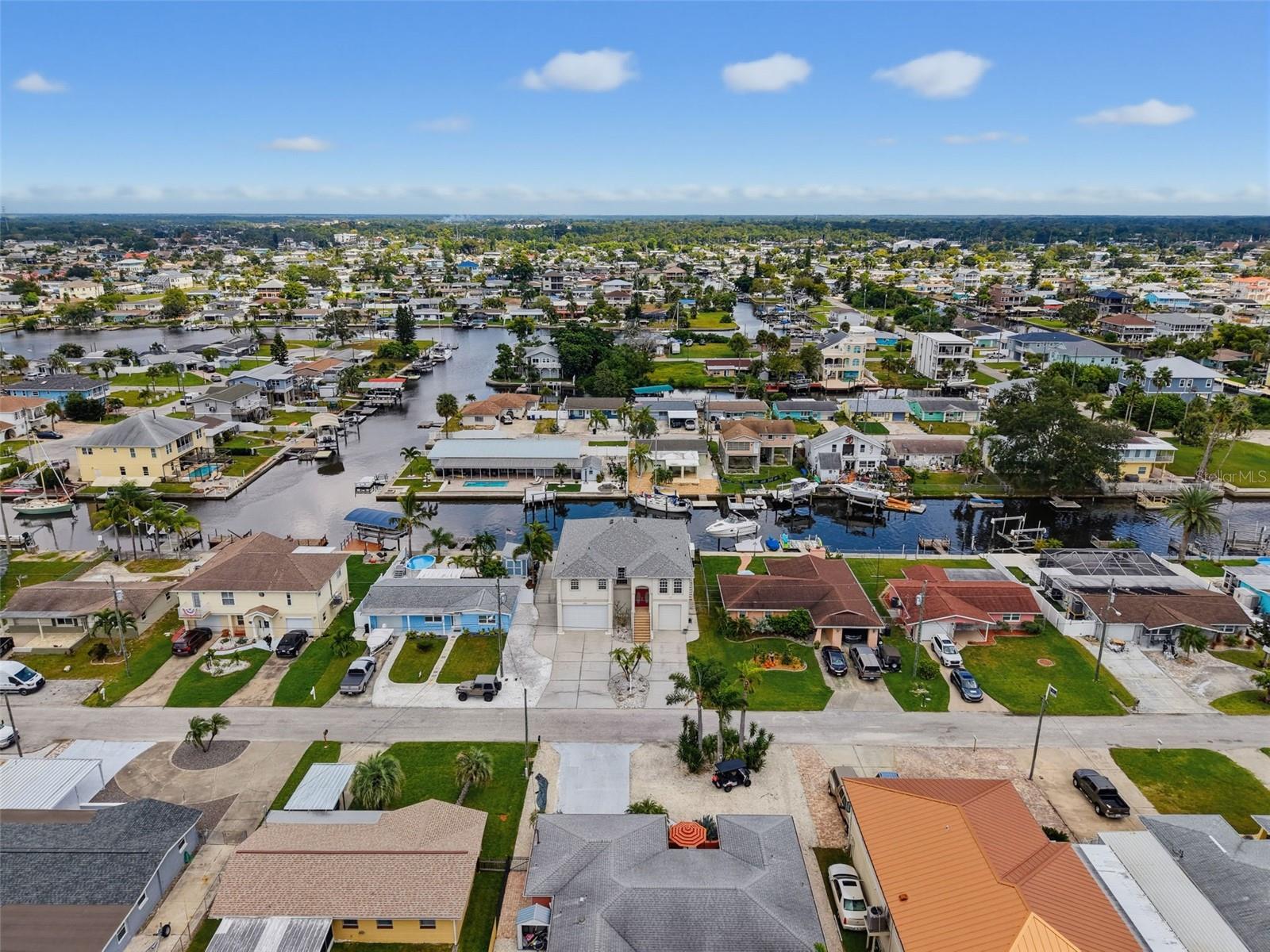 13540 MARIA DR — photo 93