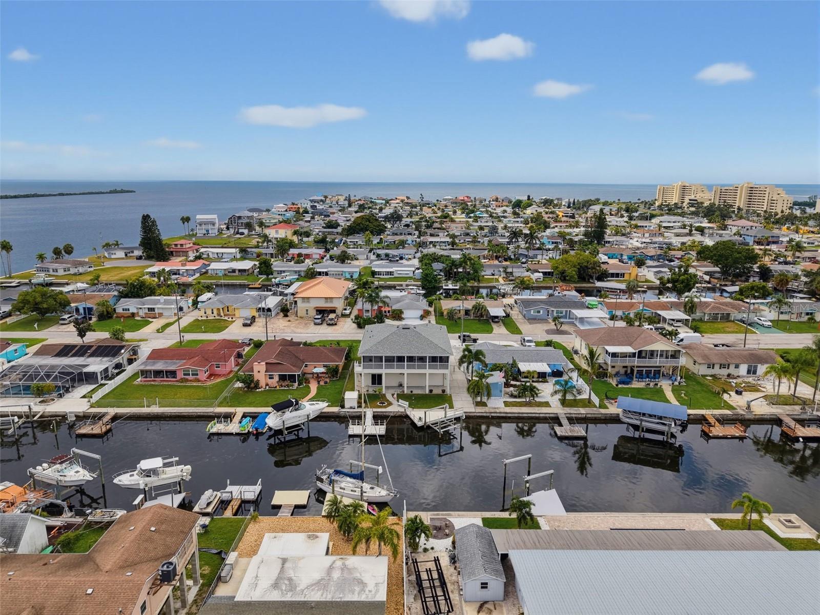 13540 MARIA DR — photo 87