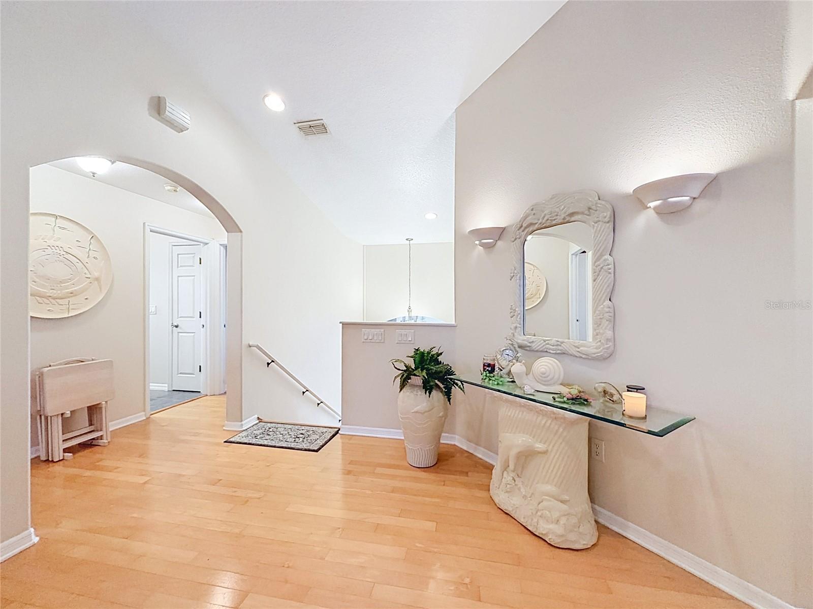 13540 MARIA DR — photo 18