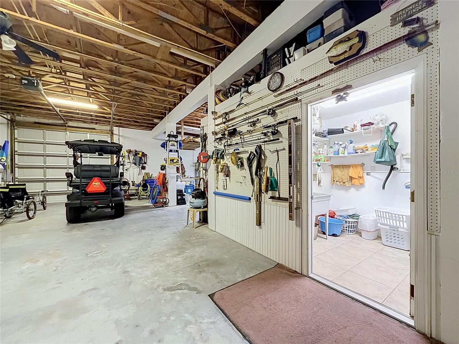 13540 MARIA DR — photo 79
