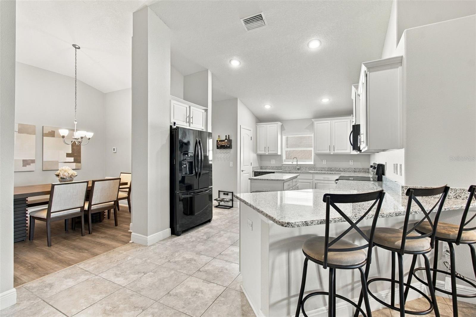 16048 SAWGRASS BREEZE AVE — photo 27