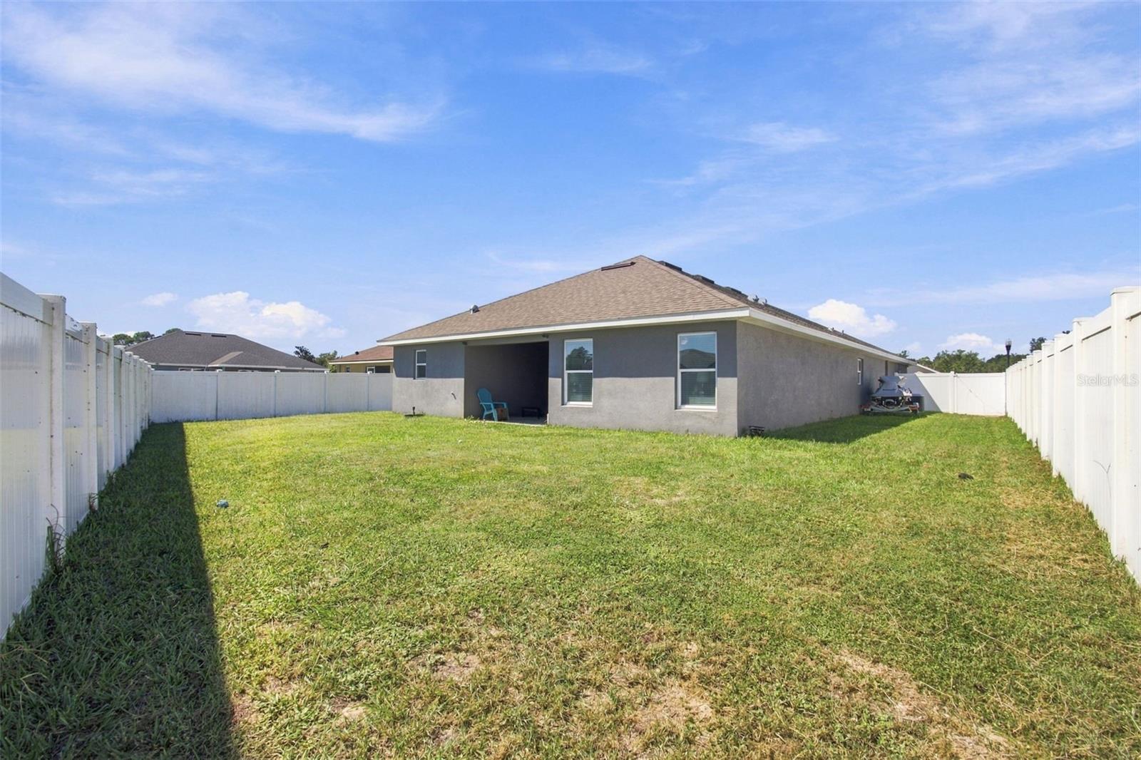 16048 SAWGRASS BREEZE AVE — photo 55