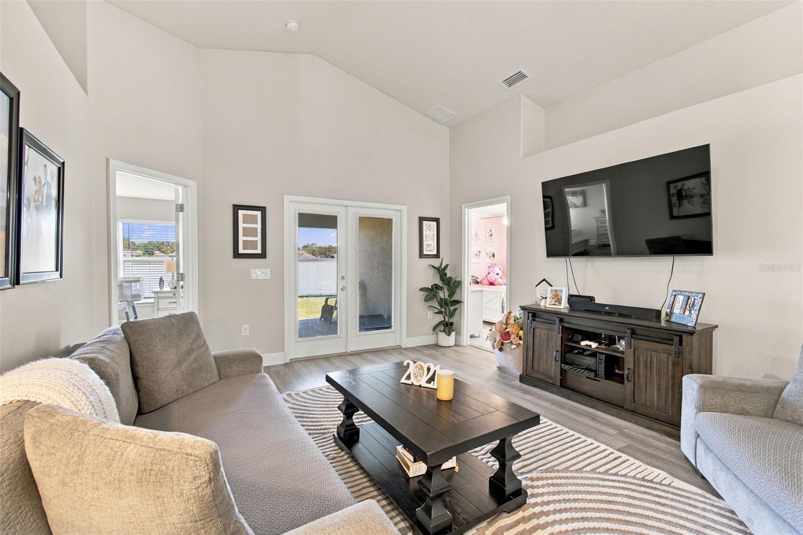 16048 SAWGRASS BREEZE AVE — photo 28