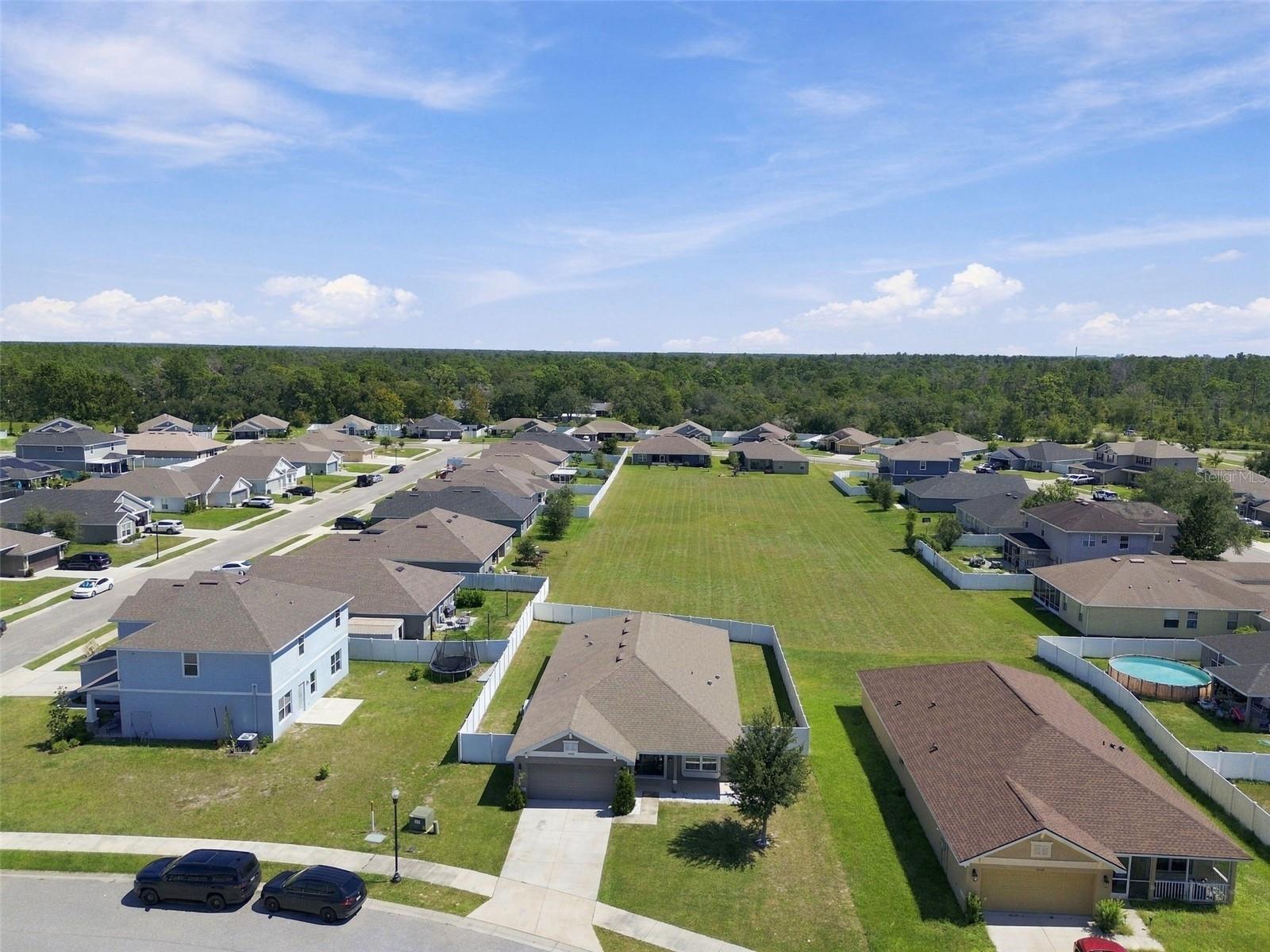 16048 SAWGRASS BREEZE AVE — photo 72