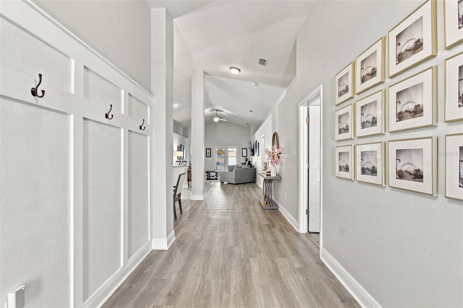 16048 SAWGRASS BREEZE AVE — photo 10